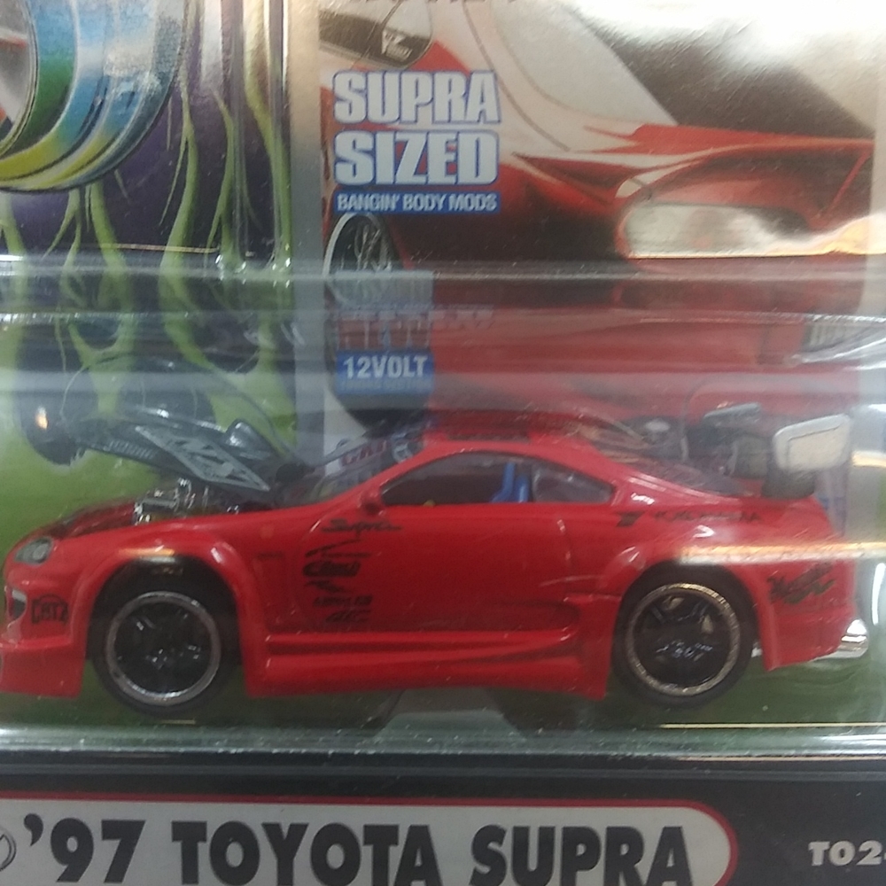 Vintage Muscle Machines Die Cast Collectibles